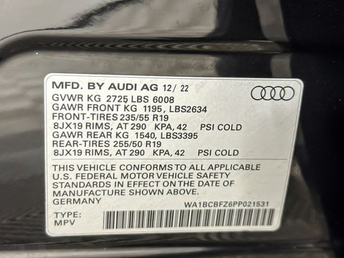 Used 2023 Audi Q4 e-tron Premium Plus w/ Premium Plus RWD image 27