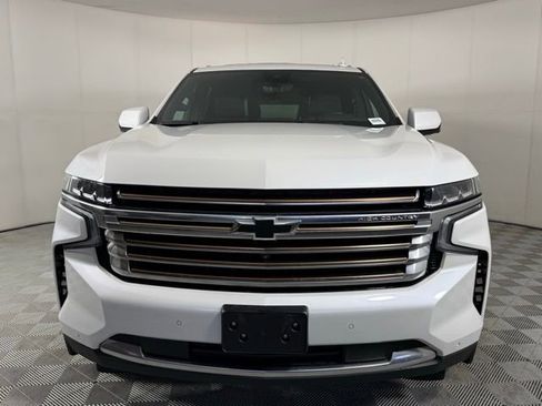 Used 2023 Chevrolet Tahoe High Country AWD/4WD image 13