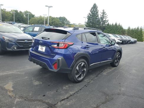 Used 2024 Subaru Crosstrek 2.5i Limited AWD/4WD image 3