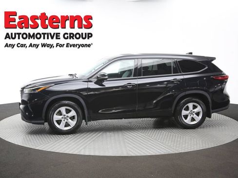 Used 2021 Toyota Highlander L AWD/4WD image 62