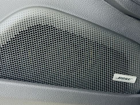 Certified 2025 Porsche Panamera 4 image 12