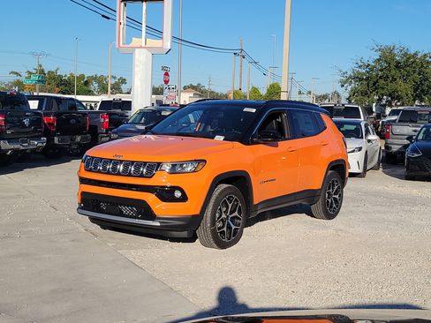 New 2026 Jeep Compass Limited image 3