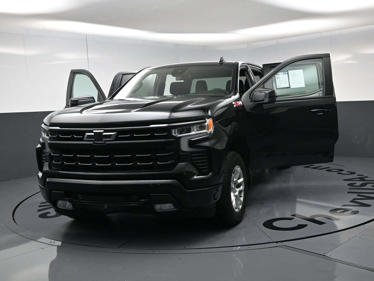 Used 2024 Chevrolet Silverado 1500 RST w/ Z71 Off-Road Package AWD/4WD image 23