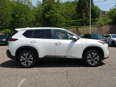 Certified 2023 Nissan Rogue SV AWD/4WD image 8