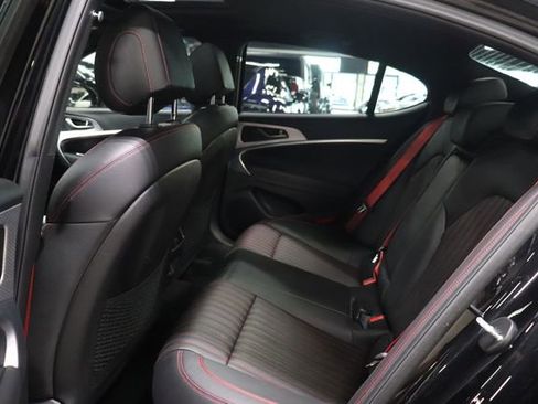 Used 2023 Genesis G70 2.0T w/ Sport Prestige Package RWD image 15