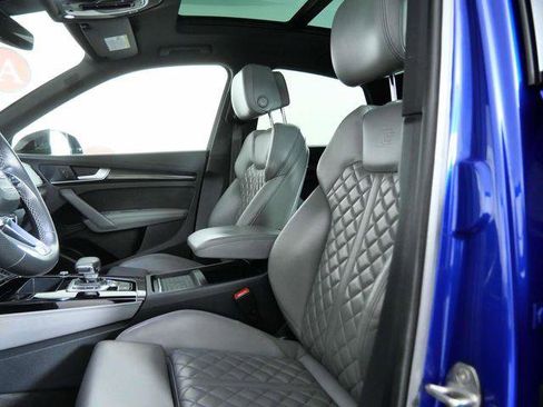 Used 2023 Audi SQ5 Prestige w/ Prestige Package AWD/4WD image 18