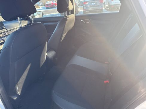 Used 2022 Honda Civic Sport image 12