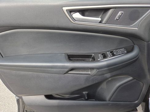 Used 2020 Ford Edge SEL FWD image 29