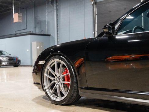Used 2006 Porsche 911 Carrera 4S AWD/4WD image 3