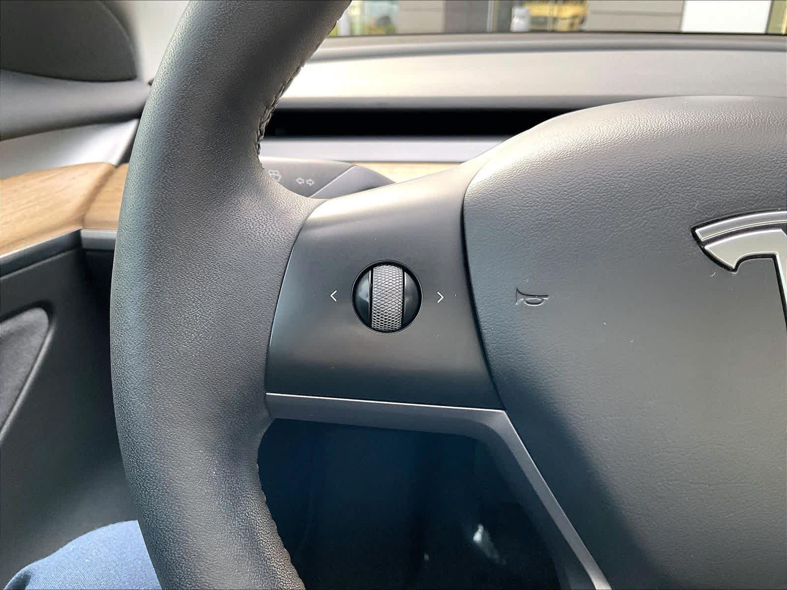 Used 2023 Tesla Model 3 Standard Range RWD image 20