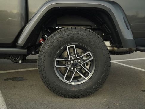 New 2026 Jeep Gladiator Mojave image 42