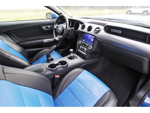 Used 2022 Ford Mustang GT w/ Equipment Group 301A image 25