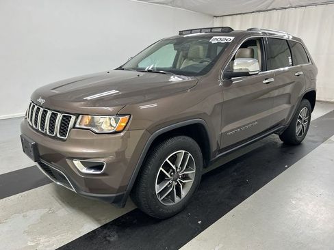 Used 2020 Jeep Grand Cherokee Limited AWD/4WD image 5