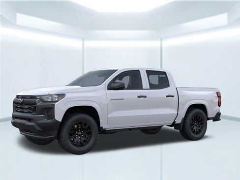 New 2026 Chevrolet Colorado W/T image 2