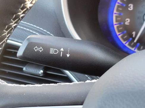 New 2026 Chrysler Pacifica Select image 28