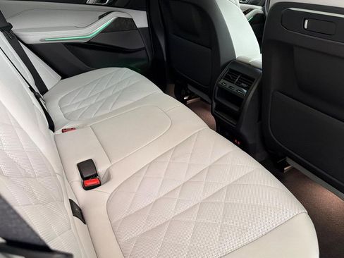 Used 2026 BMW X5 sDrive40i w/ M Sport Package RWD image 31