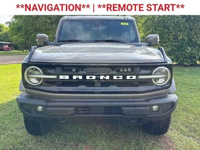 New 2025 Ford Bronco Outer Banks