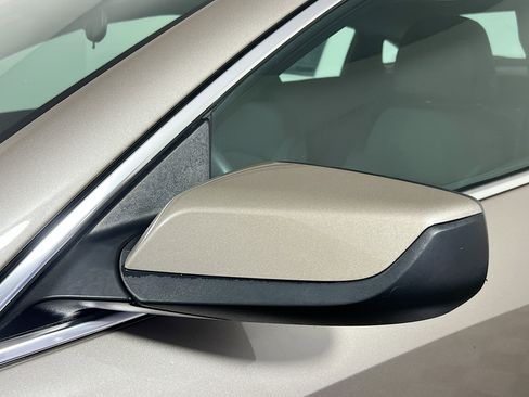 Used 2023 Chevrolet Malibu LT image 12