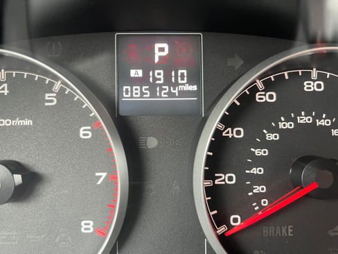 Used 2013 Subaru Legacy 2.5i Premium w/ All-Weather Pkg image 24