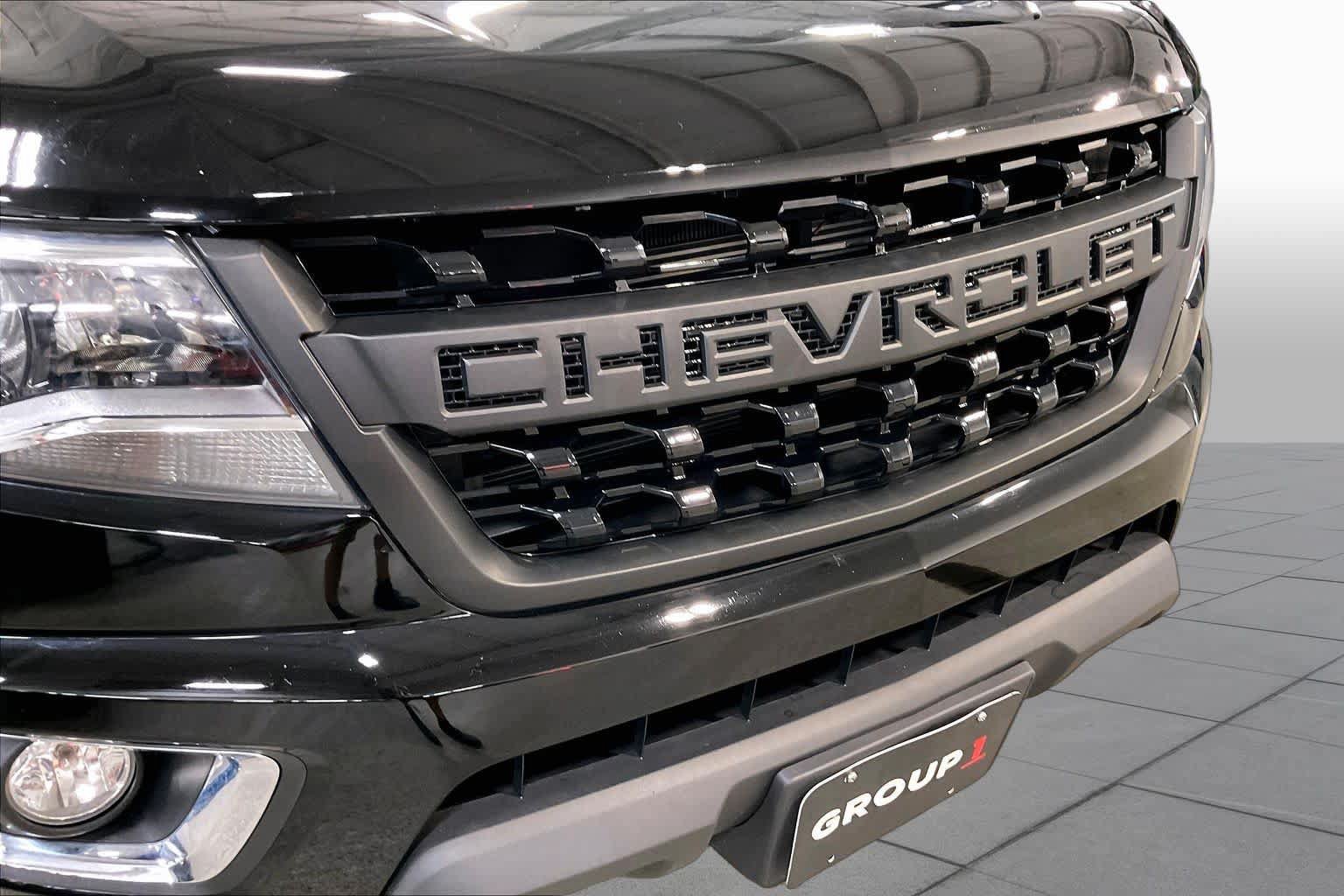 Used 2020 Chevrolet Colorado LT w/ Colorado RST Special Edition AWD/4WD image 29