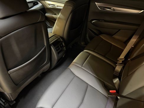 Certified 2023 Cadillac XT5 Luxury image 38