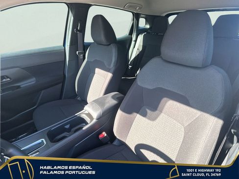 Used 2025 Nissan Kicks S FWD image 23
