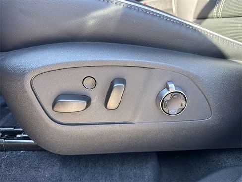 New 2026 Buick Enclave Avenir w/ Super Cruise Package image 12