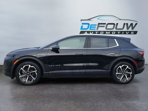 New 2026 Chevrolet Equinox EV LT image 6