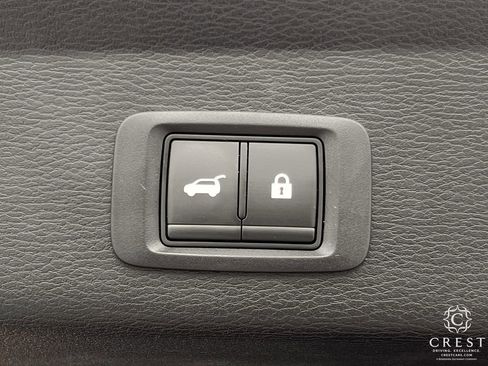 Used 2023 Mitsubishi Outlander SEL FWD image 32