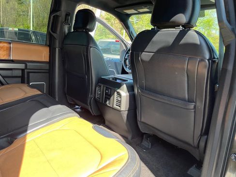 Used 2016 Ford F150 Limited w/ Trailer Tow Package image 37