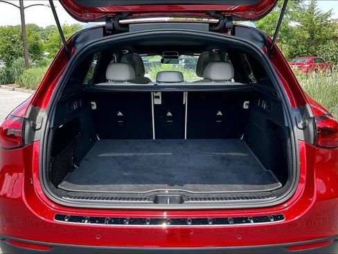 Used 2023 Mercedes-Benz GLC 300 4MATIC image 18