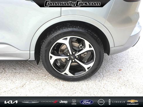 Used 2023 Ford Escape ST-Line Select w/ Tech Pack #2 image 4