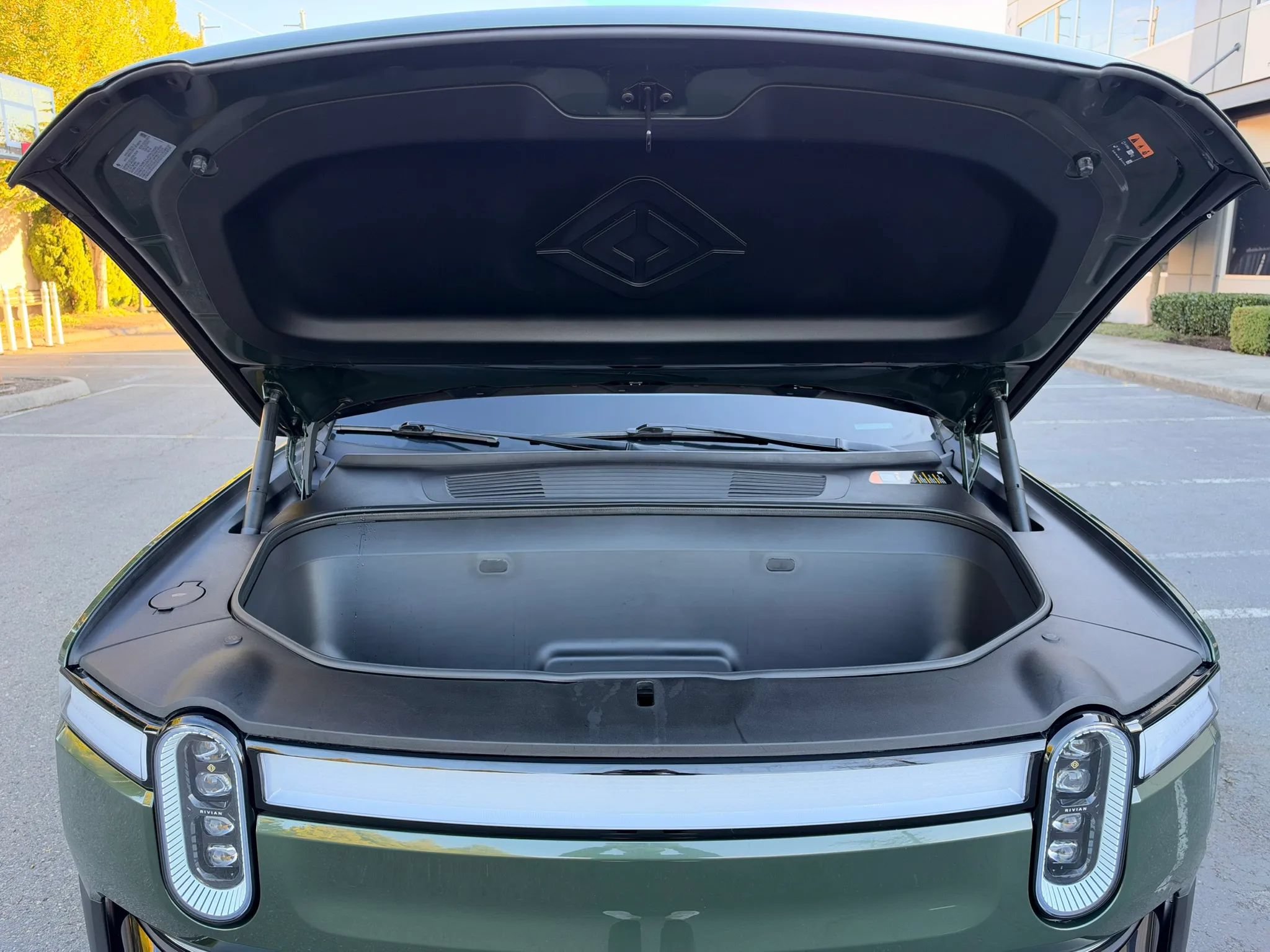 Used 2022 Rivian R1T Adventure AWD/4WD image 35