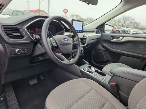 Certified 2021 Ford Escape SE w/ Cold Weather Package image 20