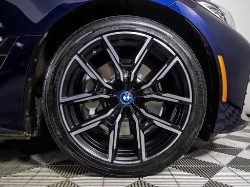 Used 2023 BMW i4 eDrive40 w/ M Sport Package image 37