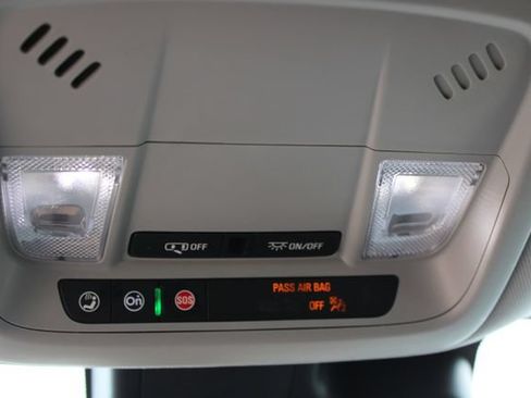 Used 2023 Chevrolet Malibu LT FWD image 31