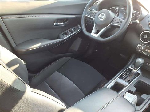 Used 2021 Nissan Sentra SR image 9