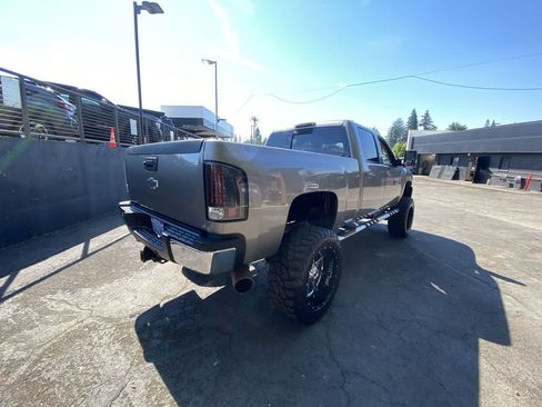 Used 2013 Chevrolet Silverado 2500 LTZ w/ LTZ Plus Package AWD/4WD image 6