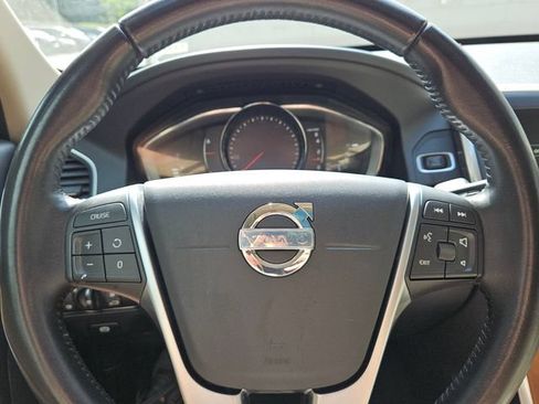 Used 2017 Volvo XC60 T6 Inscription w/ Preferred Option Package AWD/4WD image 23