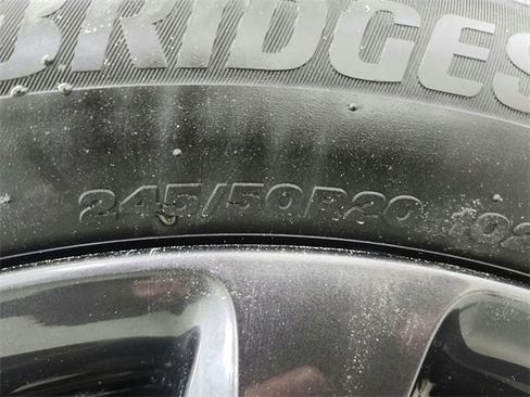 Used 2019 Chrysler Pacifica Touring Plus w/ Advanced Safetytec Group image 32