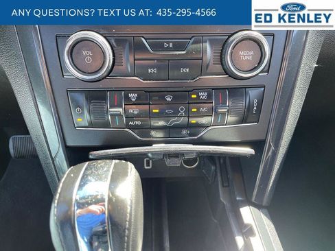 Used 2018 Ford Explorer XLT w/ Equipment Group 201A AWD/4WD image 14