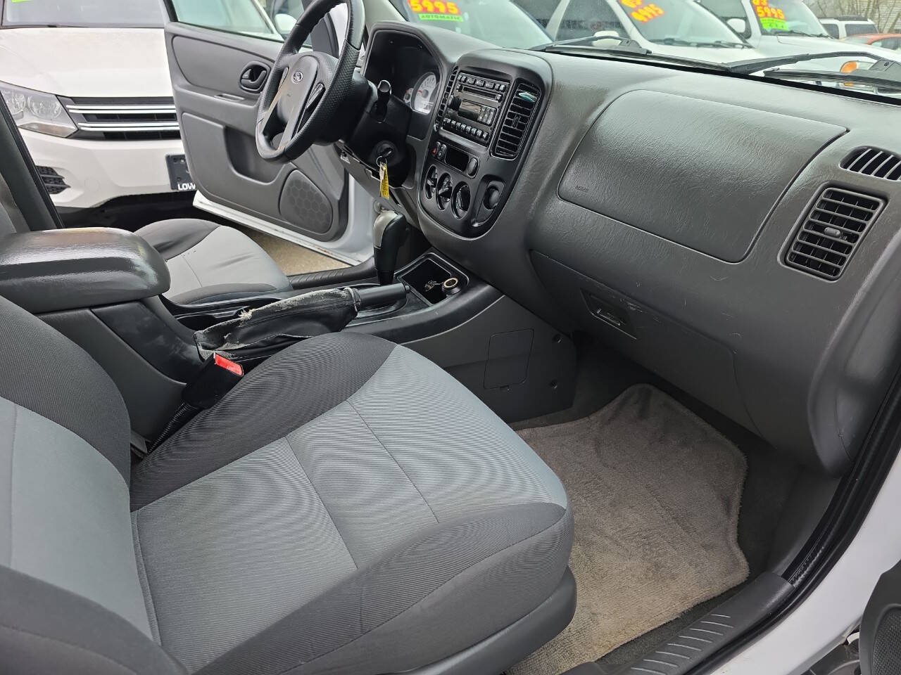 Used 2006 Ford Escape XLS AWD/4WD image 25