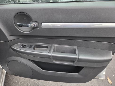 Used 2009 Dodge Charger SE image 12