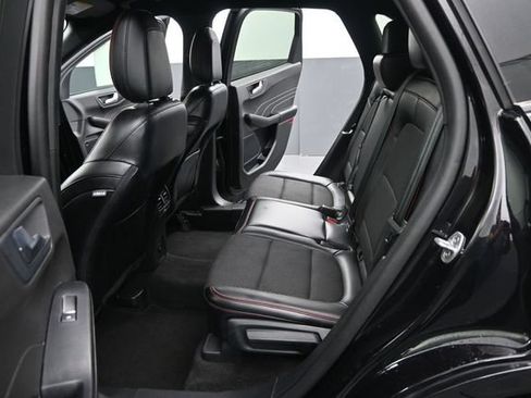 Used 2024 Ford Escape ST-Line FWD image 16