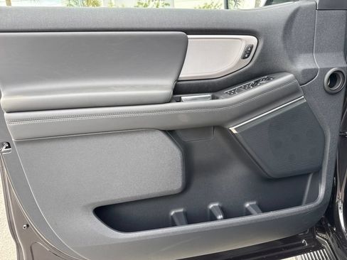 New 2026 Ford Expedition Active RWD image 18