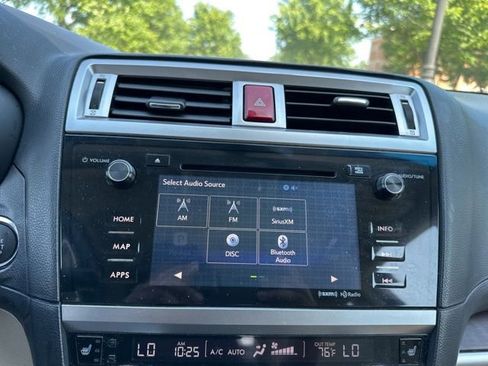 Used 2017 Subaru Outback 2.5i Limited AWD/4WD image 36