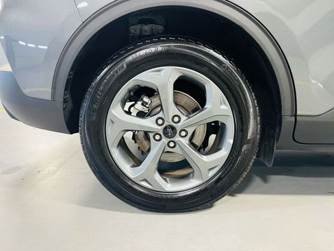 Used 2025 Ford Escape ST-Line image 10