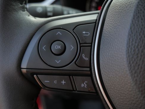Certified 2025 Toyota RAV4 XLE Premium AWD/4WD image 28