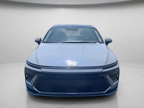 Used 2026 Hyundai Sonata SEL FWD image 3