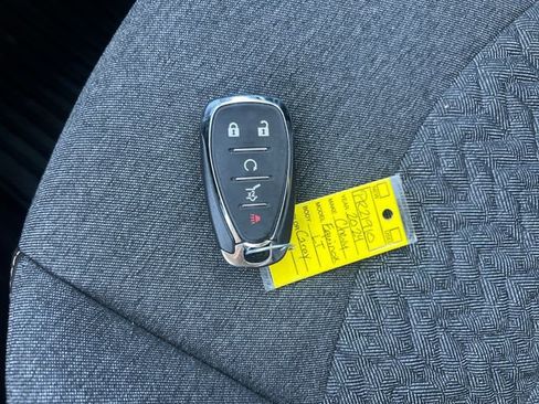 Certified 2024 Chevrolet Equinox LT AWD/4WD image 30